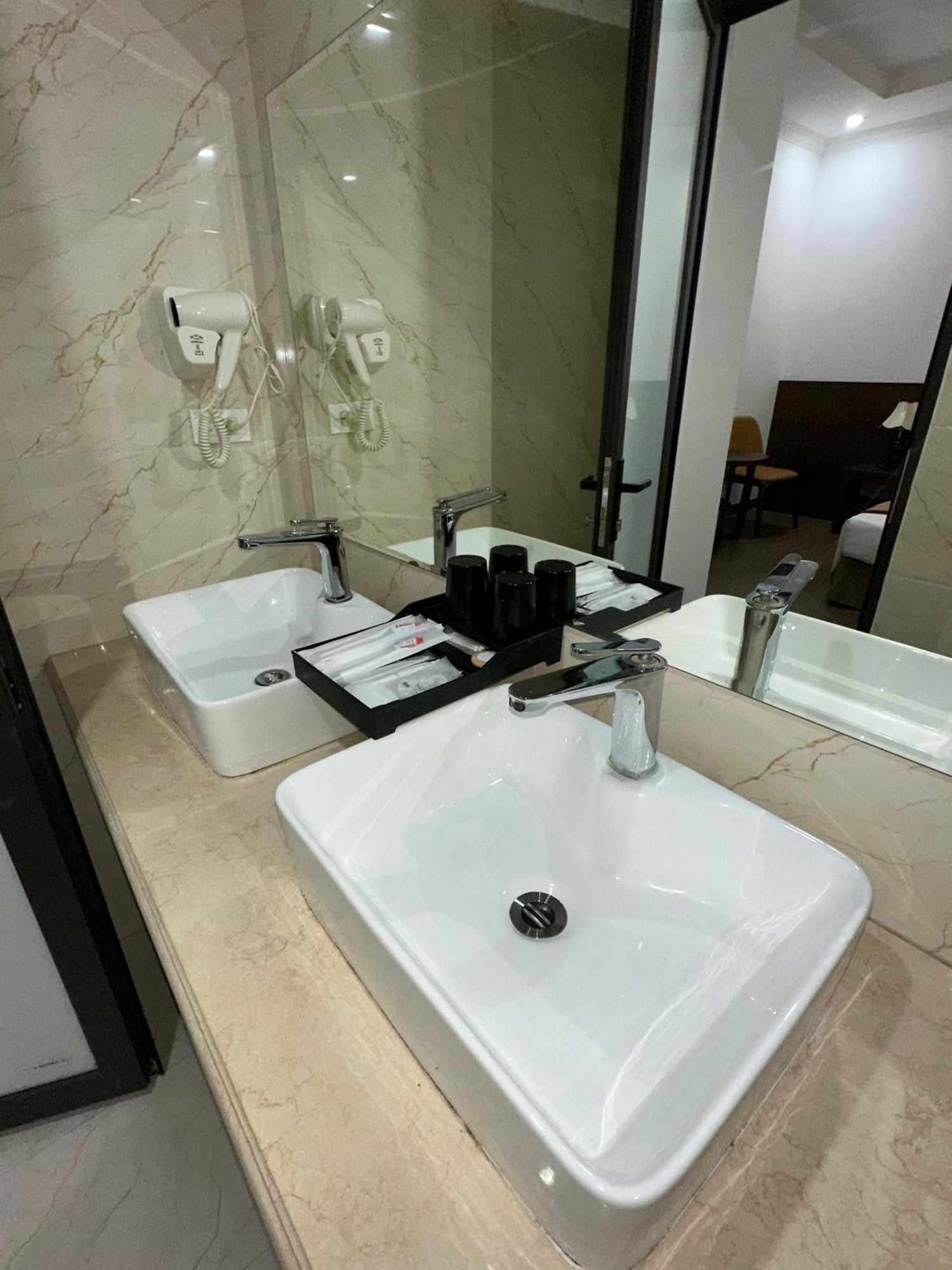 Vĩnh Khang Hạ Long Hotel Ngoại thất bức ảnh